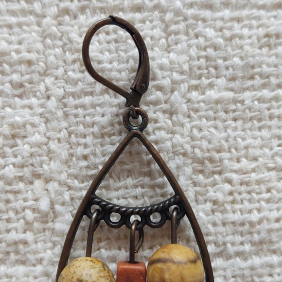 Lovely custom jewlery, earrings NWOT - Picture 3 of 4